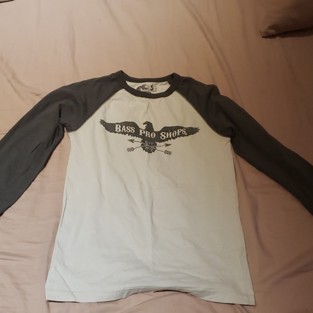 Bass Pro Shops Long Sleeved